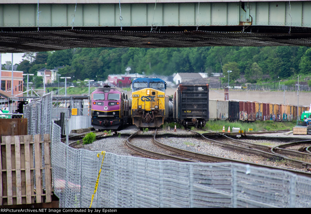 L002 passes by the Worcester Yard